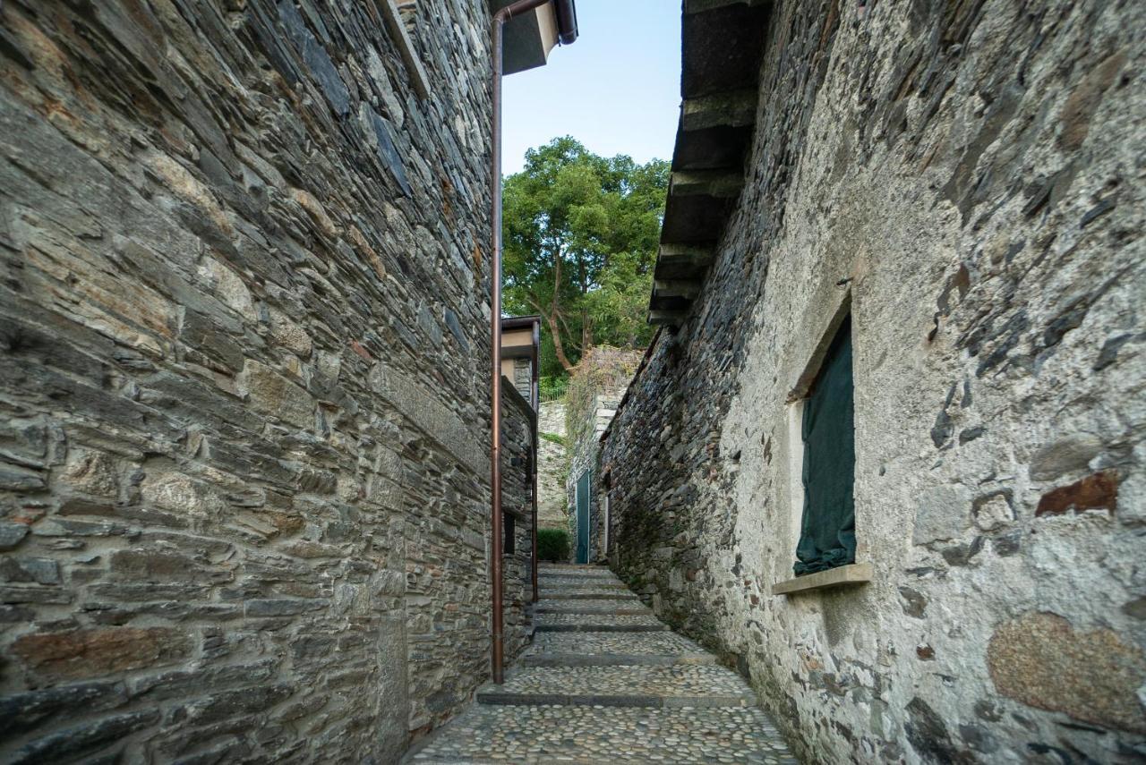 Bifora65 Flats And Garden - Lakeview Apartment Orta San Giulio Exterior photo
